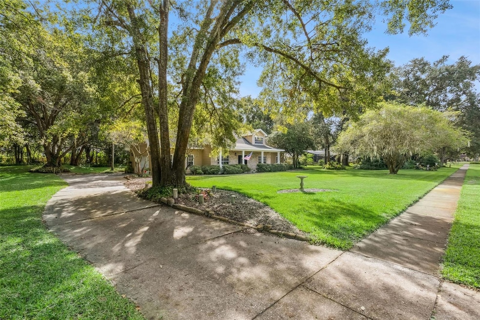 1793 Crown Point Woods Cir, Ocoee, FL 34761 - photo 1