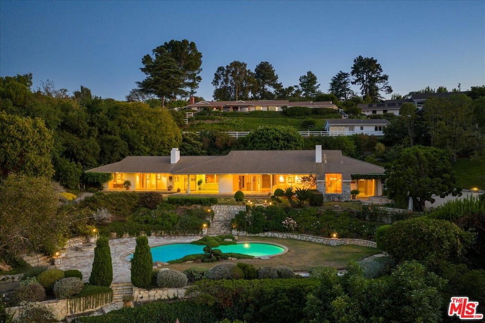 Sold $3,700,000 • Co-Listing Agent