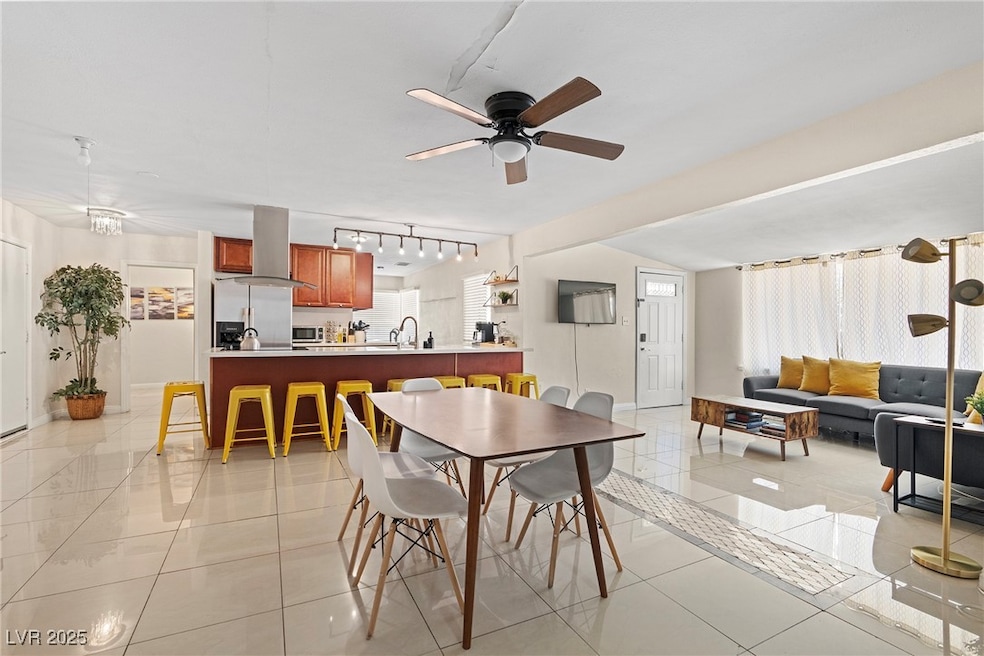 1012 Jessica Ave, Las Vegas, NV 89104 - photo 1