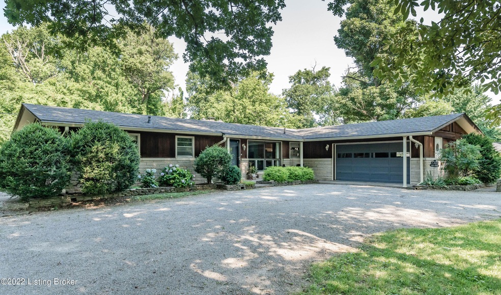 9307 Fairground Rd, Louisville, KY 40291 - photo 1