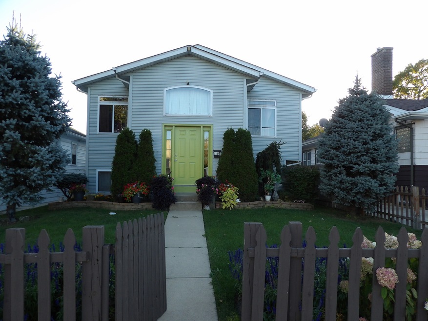 1303 Grand Ave, Waukegan, IL 60085 - photo 1