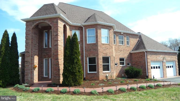 6903 Knob Hill Ct, Spotsylvania, VA 22553 - photo 1