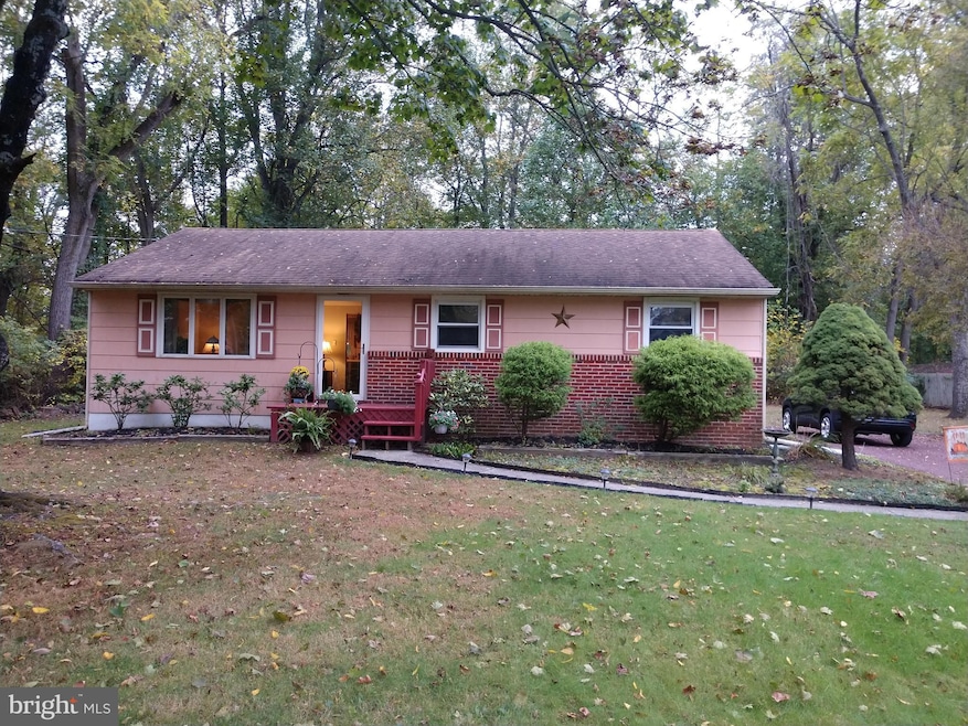 39 Spring Garden St, Lindenwold, NJ 08021 - photo 1