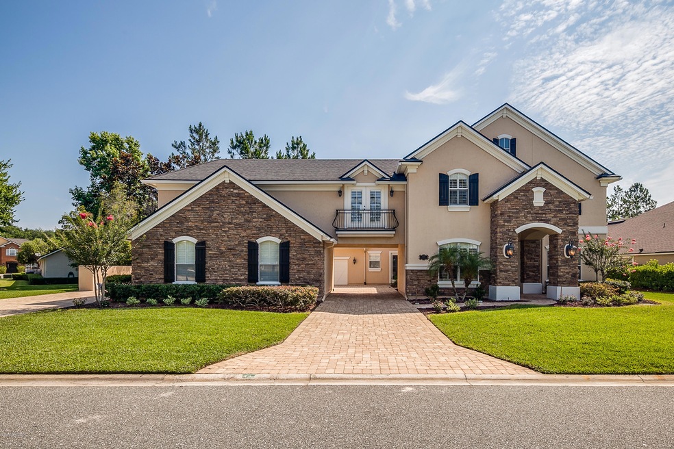 01 Front of Home