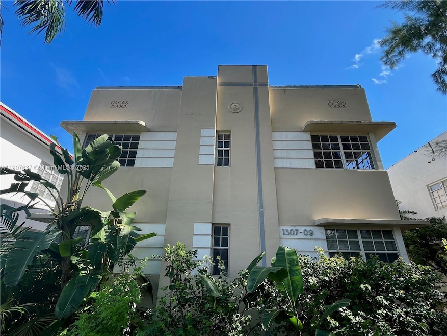 1307 Euclid Ave unit 2, Miami Beach, FL 33139 - photo 1
