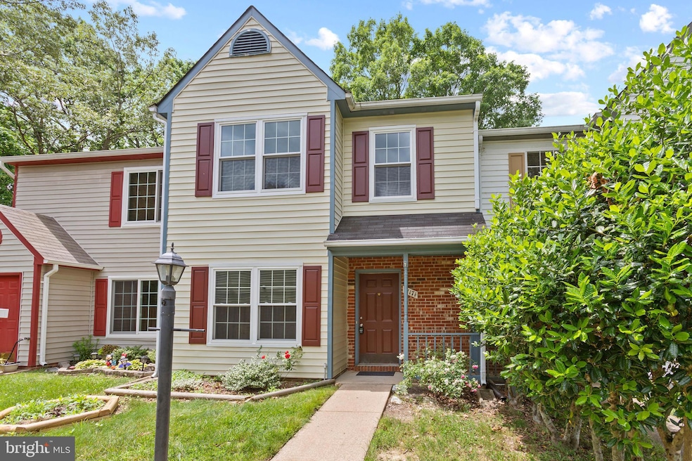 11171 Hamlet Ct, Fredericksburg, VA 22407 - photo 1