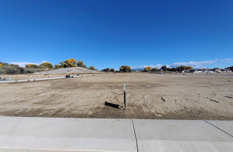 714 Glory Dr, Grand Junction, CO 81505 - photo 1