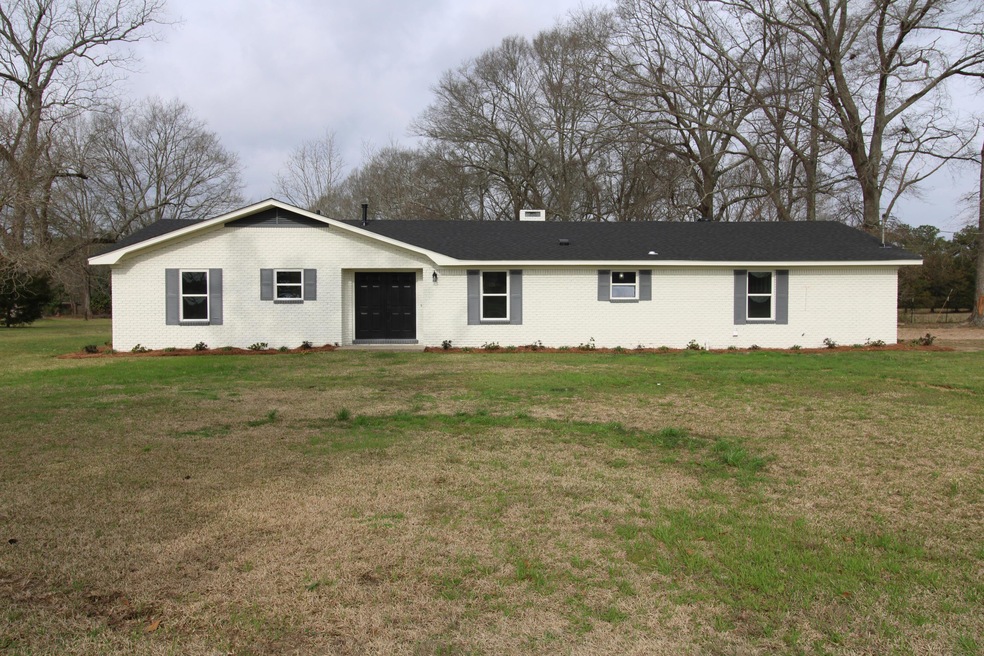 57 Meador Rd, Laurel, MS 39443 MLS 136904