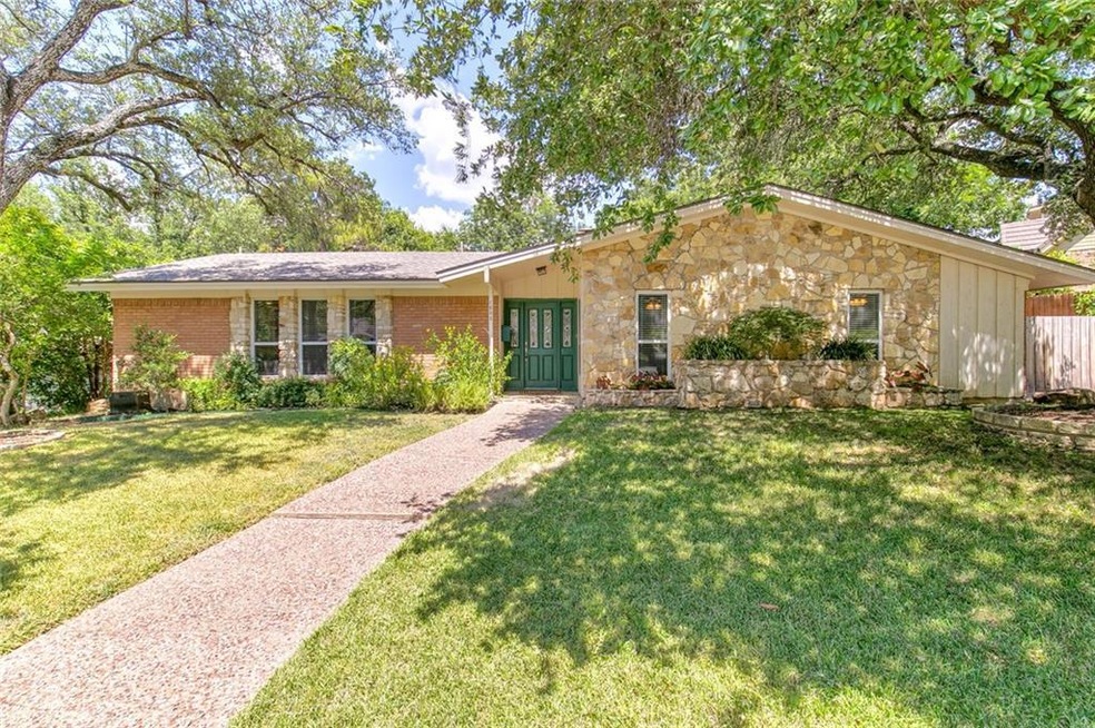 1805 Ems Rd. W.