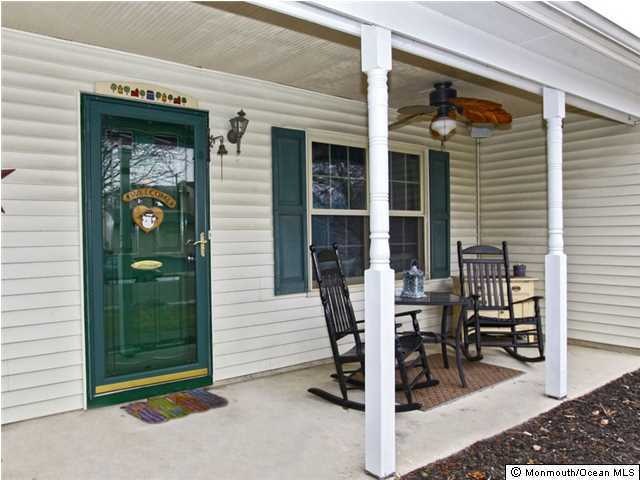 22 Garden Way, Howell, NJ 07731 - photo 1