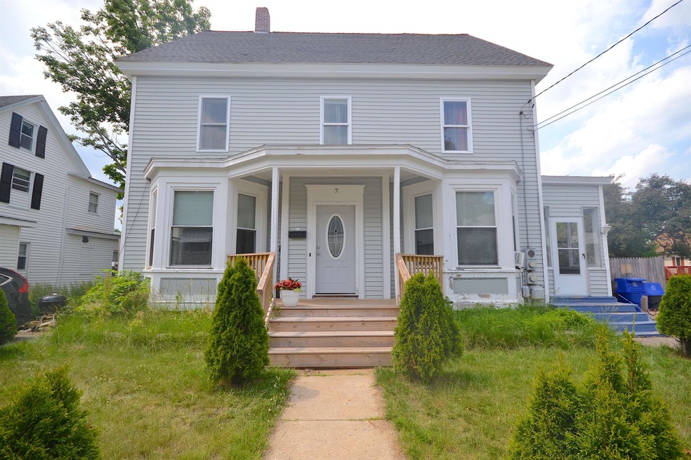 7 Central St, Somersworth, NH 03878 - photo 1