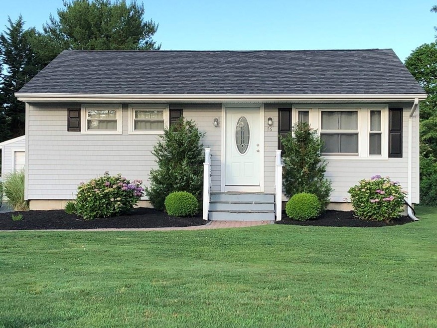 76 Rockland St, South Dartmouth, MA 02748 - photo 1