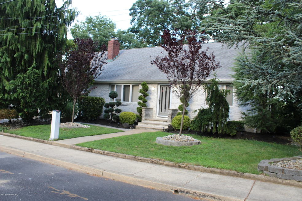 105 Luppatatong Ave, Keyport, NJ 07735 - photo 1