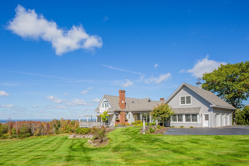 51 Valleyview Road
