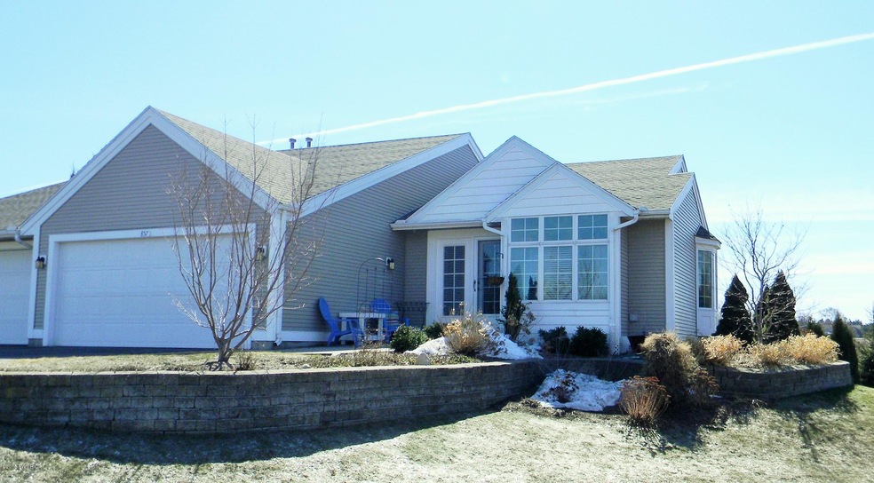 857 Claremont Ct_ Front.JPG
