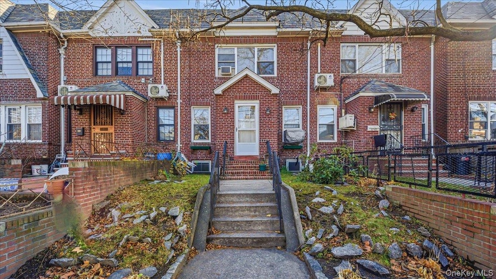 52-61 66th St, Flushing, NY 11378 - photo 1