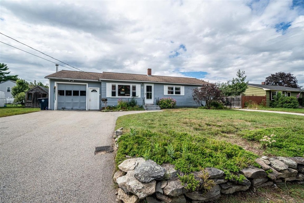 16 Raven St, Nashua, NH 03060 - photo 1