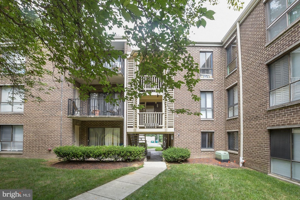 17820 Buehler Rd, Olney, MD 20832 - photo 1