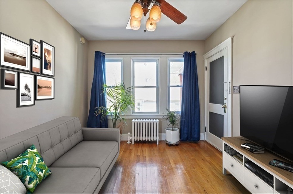 44 West St unit 4, Quincy, MA 02169 - photo 1