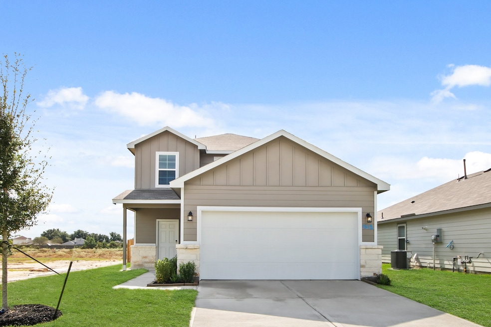 1513 Graywood Grove Ln, Dayton, TX 77535 - photo 1