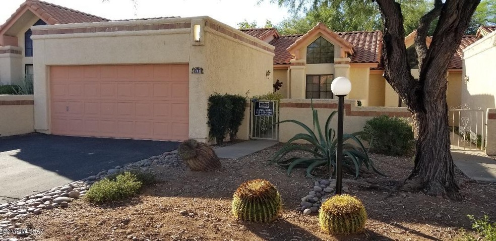 213 E Horizon Cir, Tucson, AZ 85737 - photo 1