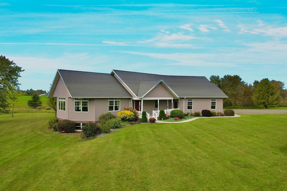 N9615 Badish Rd, Daggett, MI 49821 MLS 50277899