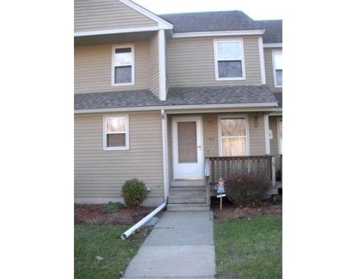 143 Pennacook Dr unit 143, Leominster, MA 01453 - photo 1