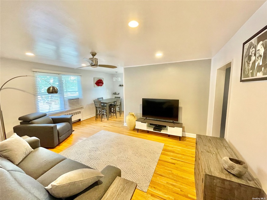 1 Glen Keith Rd unit 1U, Glen Cove, NY 11542 - photo 1