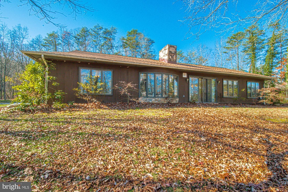 217 Messick Rd, Strasburg, VA 22657 - photo 1