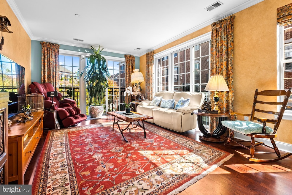 600 Commodore Ct unit 2631, Philadelphia, PA 19146 - photo 1