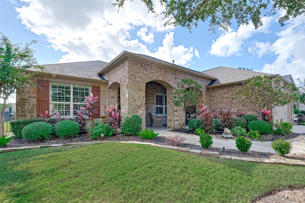1019 Majestic Oak, Richmond, TX 77469 - photo 1