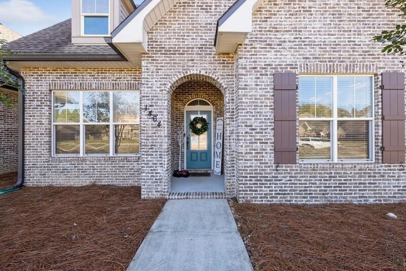 Sold $430,000