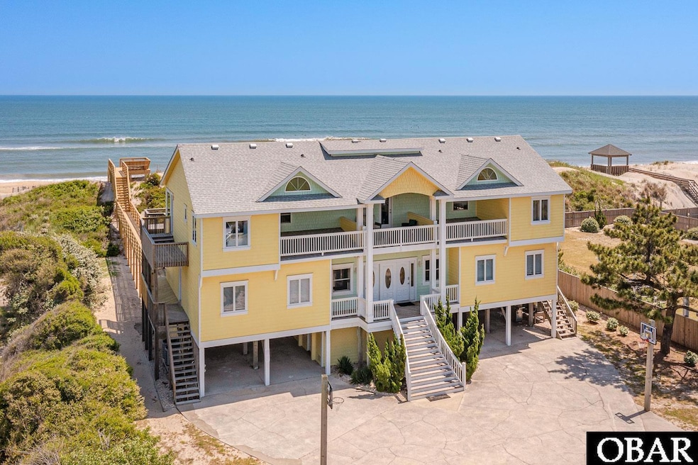 Sold $2,549,000 • Co-Listing Agent