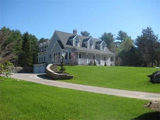 453 Prentice St, Holliston, MA 01746 - photo 1