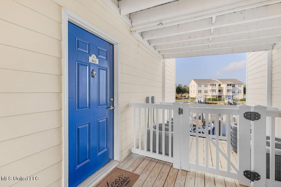 FRONT DOOR ENTERANCE