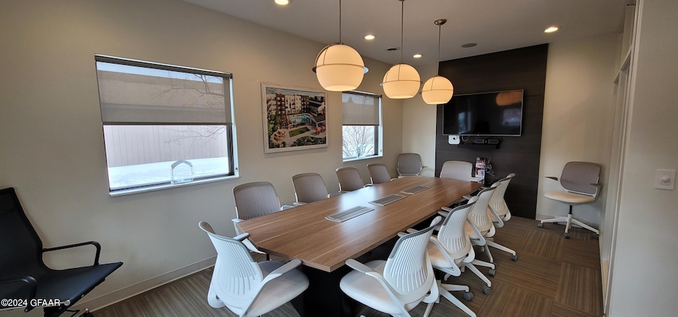 1551 28th Ave S, Grand Forks, ND 58201 - photo 1