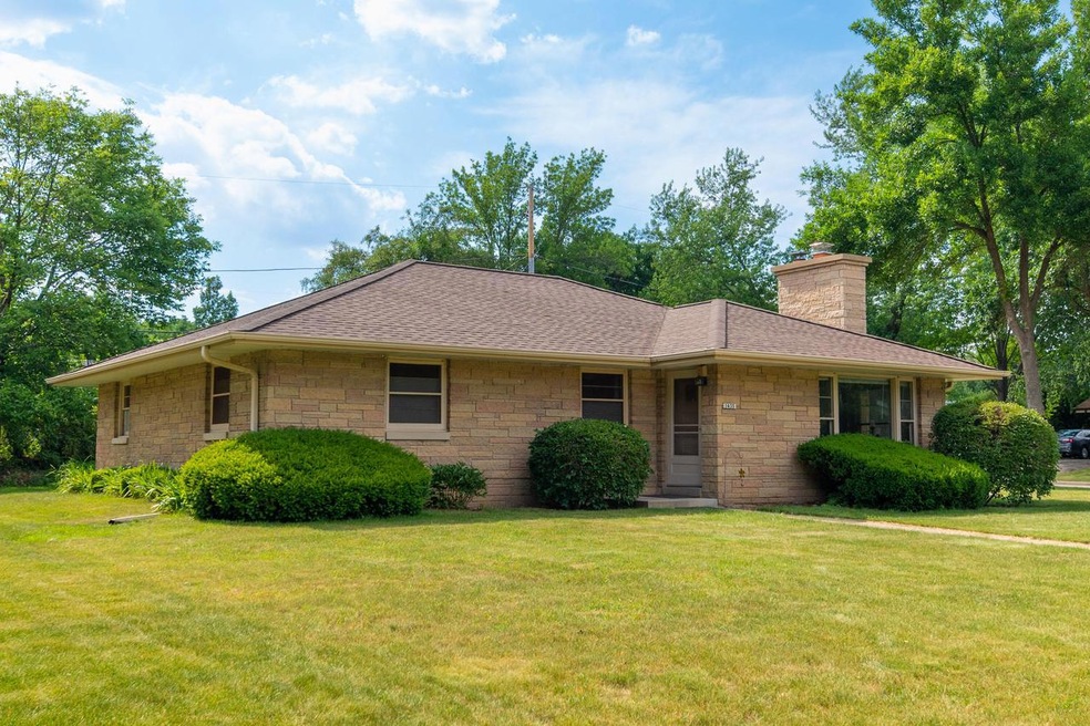 1435 N 117th St, Milwaukee, WI 53226 - photo 1