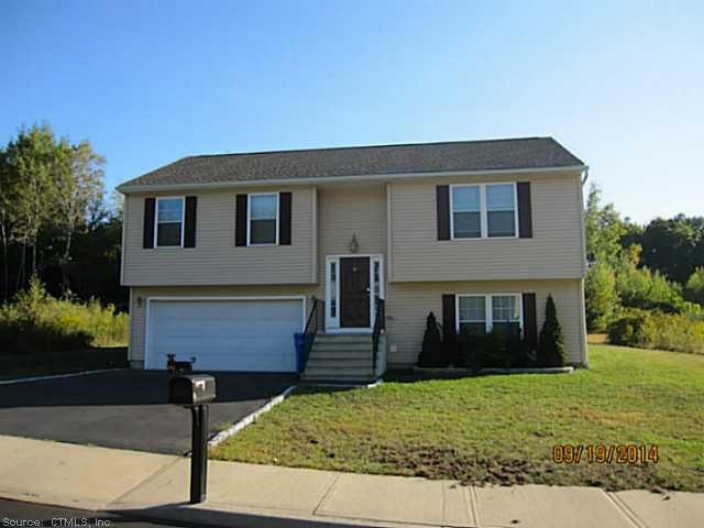 55 Society Hill Rd, Waterbury, CT 06704 - photo 1