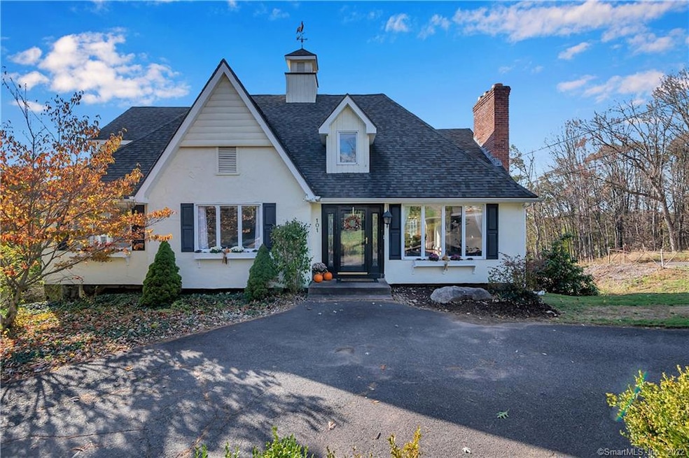 101 Bayberry Rd, Glastonbury, CT 06033 - photo 1