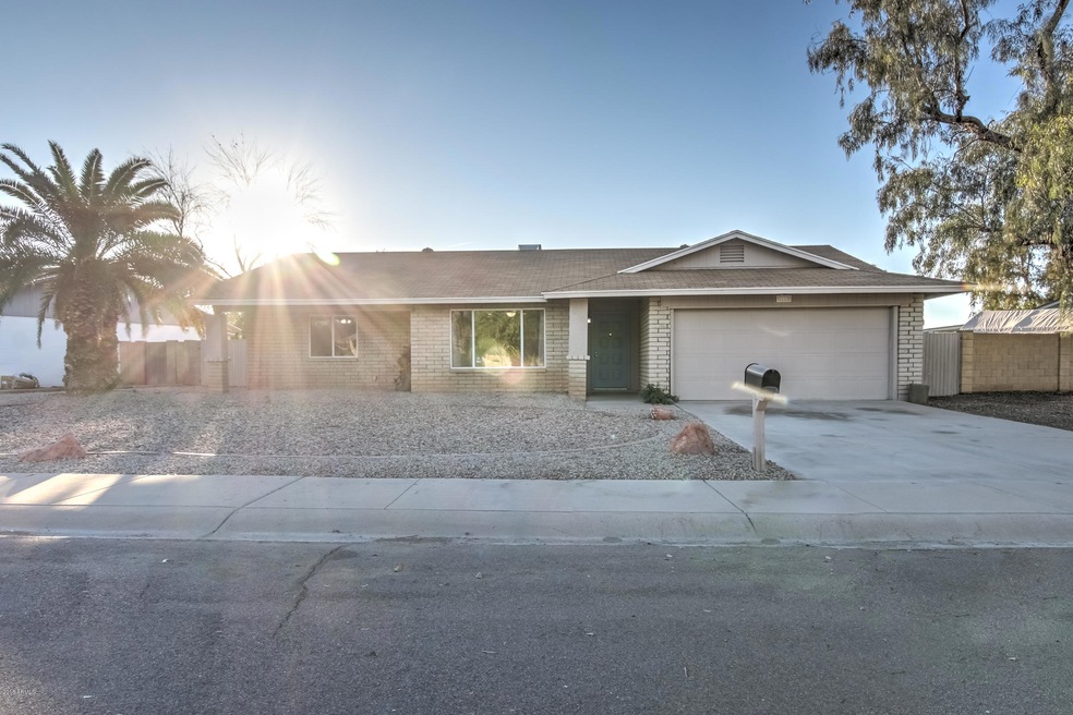 2125 E Gemini Dr-1