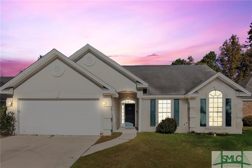 True 1-Story Central Richmond Hill Home with Main 