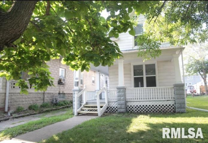 540 16th Ave, East Moline, IL 61244 - photo 1