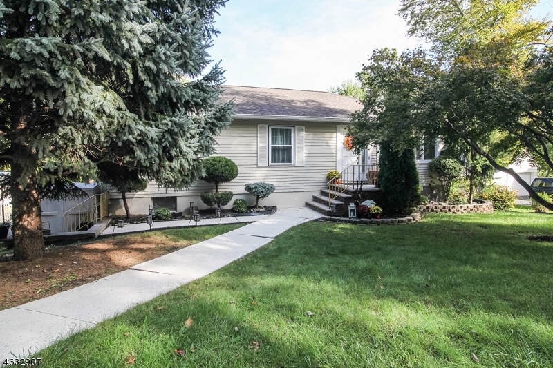 108 Pocohontas Path, Lincoln Park, NJ 07035 - photo 1