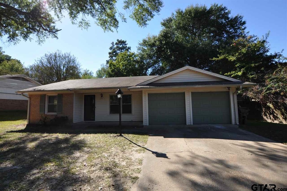 3207 3207 Rosemary, Tyler, TX 75701 - photo 1