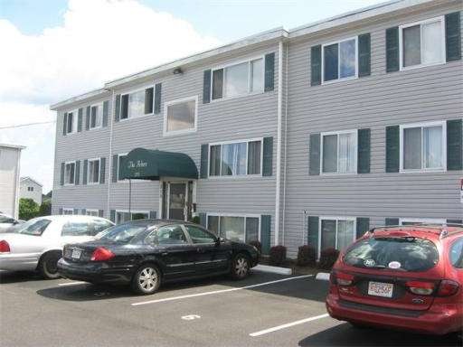 211 Glasgow St unit 1, Fall River, MA 02721 - photo 1