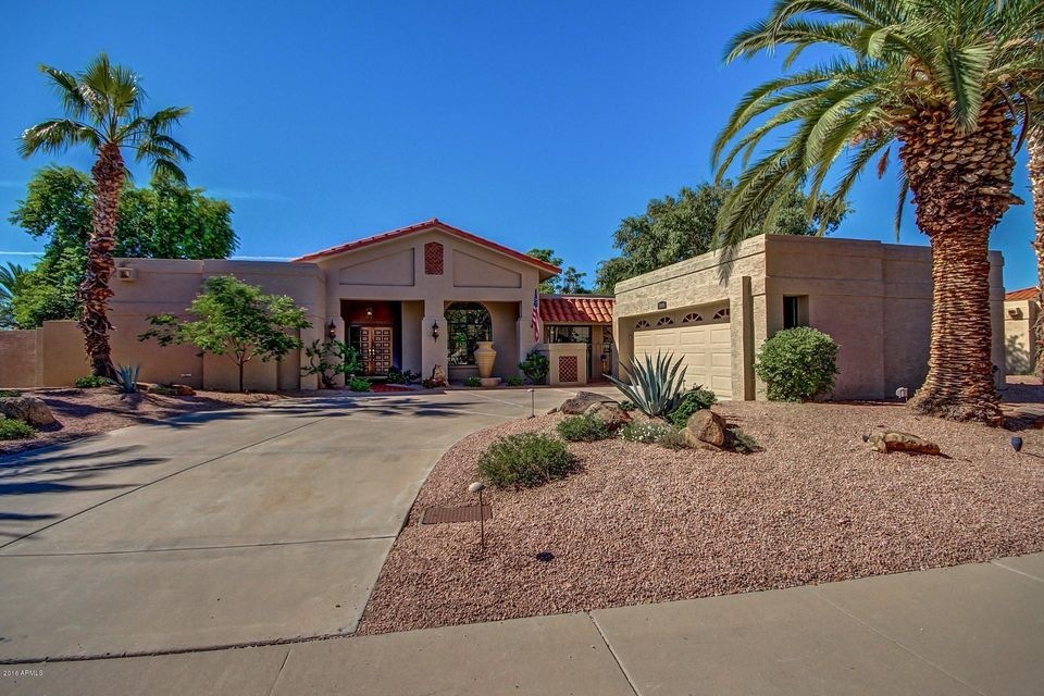 GORGEOUS CURB APPEAL