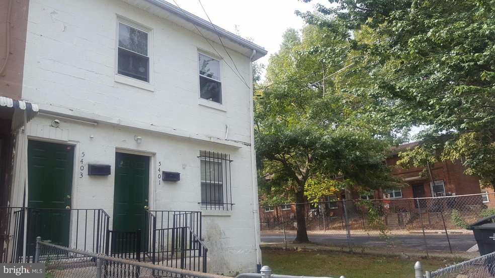 5401 Dix St NE unit 5403, Washington, DC 20019 - photo 1