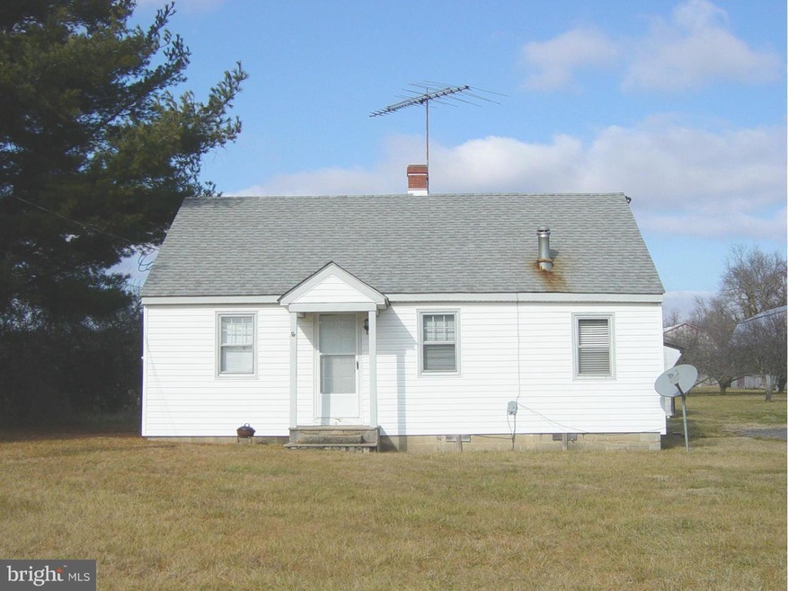 19598 Point Lookout Rd, Lexington Park, MD 20653 - photo 1