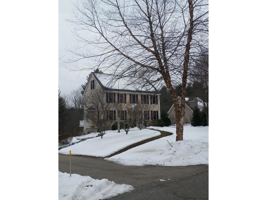 42 Lovell Rd, Stratham, NH 03885 - photo 1