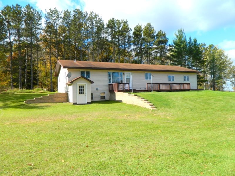 W1777 Alpine Rd, Brooklyn, WI 53521 - photo 1